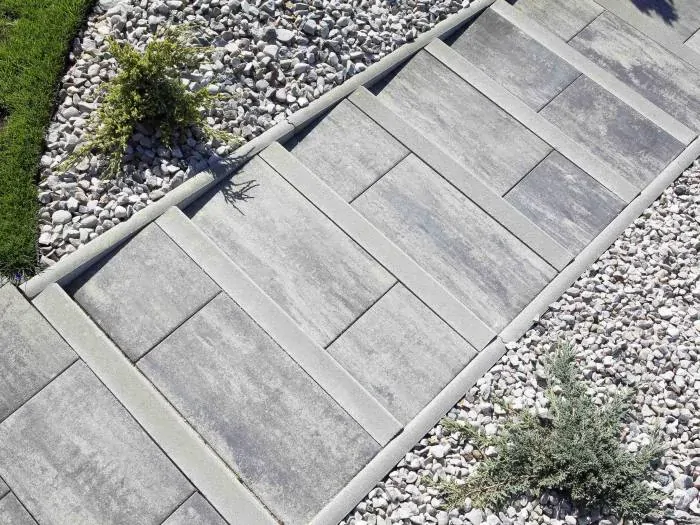 Silniční obrubník 25 x 12/15 x 100 cm