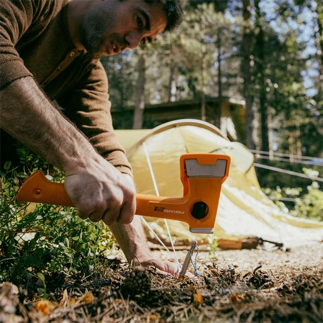 FISKARS univerzální lehká sekera X13