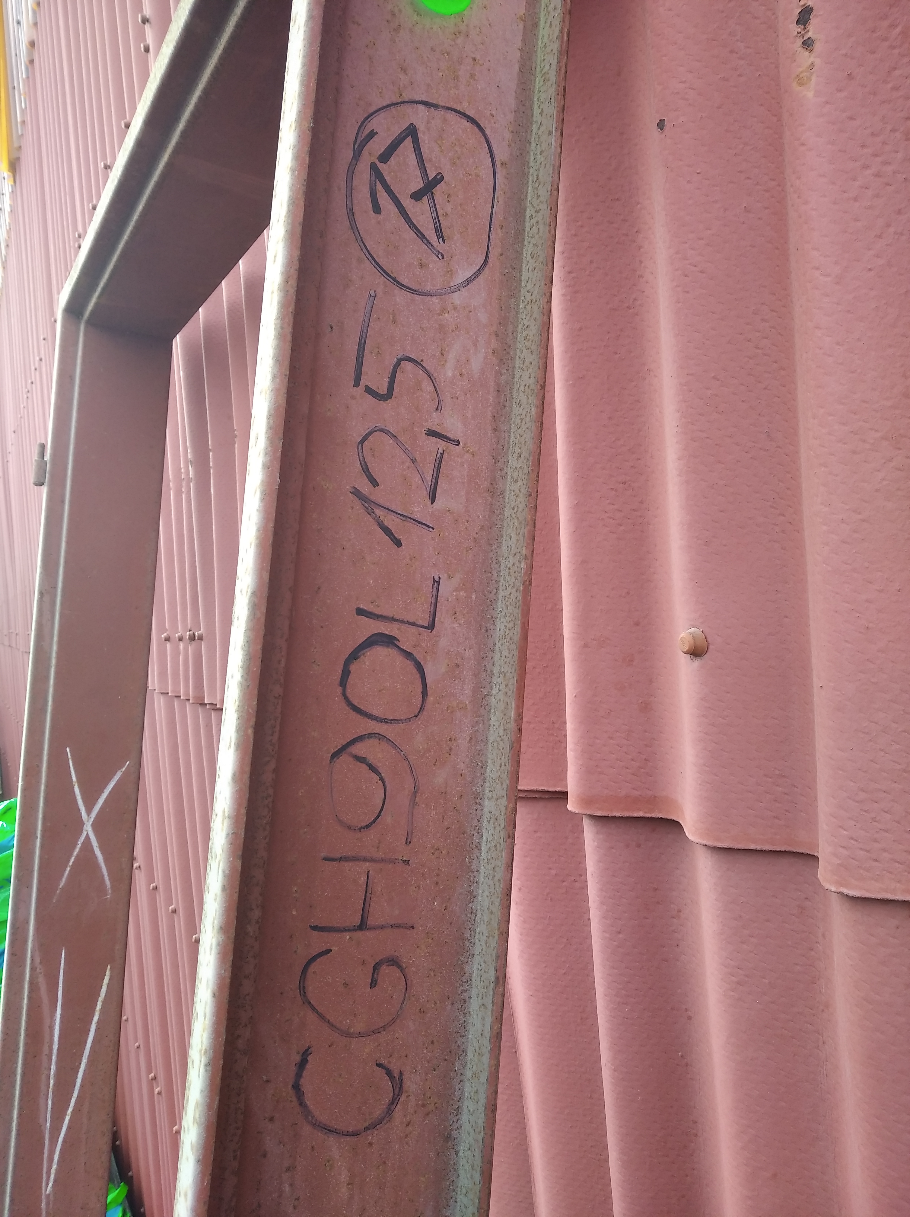 Zárubeň CGH 90/125 Levá č.17 Výprodej