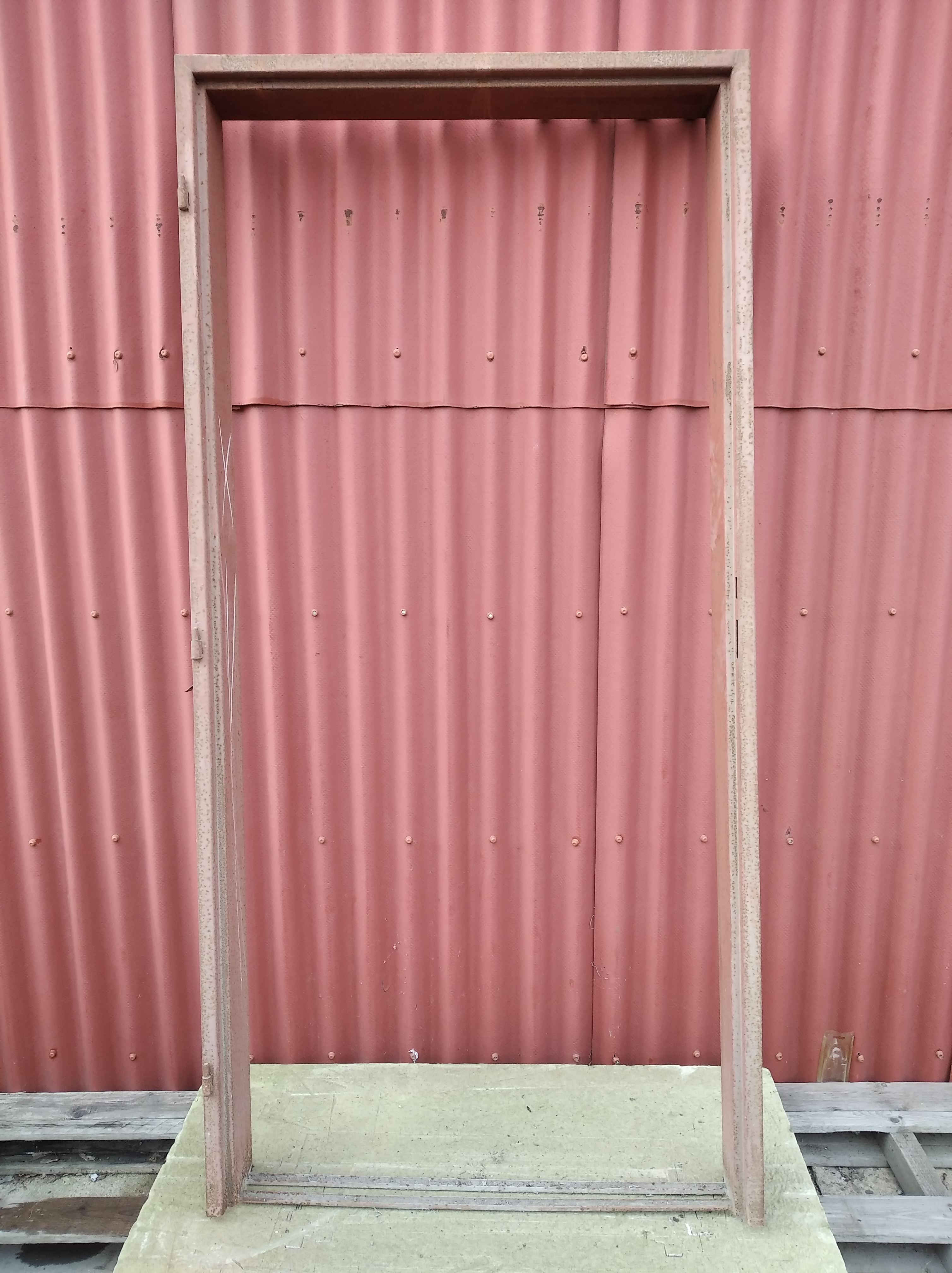 Zárubeň CGH 90/125 Levá č.17 Výprodej